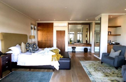 Hermanus Heights Bed & Breakfast | 35 m² Bed and breakfast ∙ 127 guests