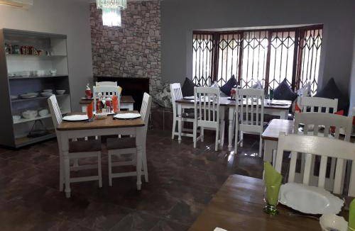 Vryburg Bed & Breakfast | 35 m² Bed and breakfast ∙ 4 guests
