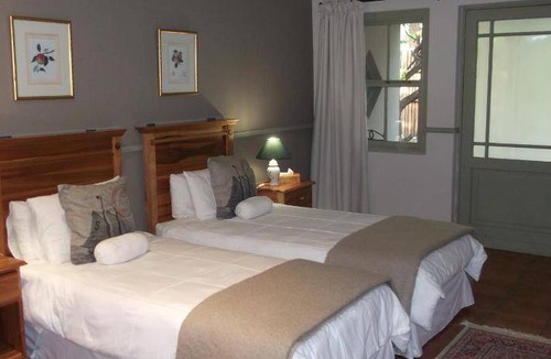 De Rust Cabin | 35 m² Lodge ∙ 127 guests