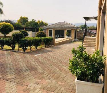 Newcastle Cabin | 35 m² Lodge ∙ 4 guests