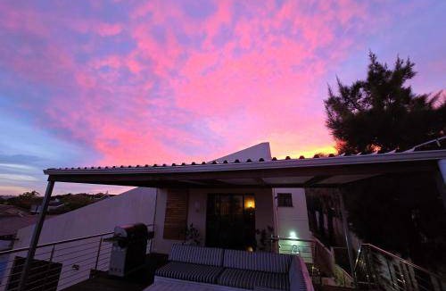 Trawal House | 350 m² House ∙ 4 bedrooms ∙ 8 guests