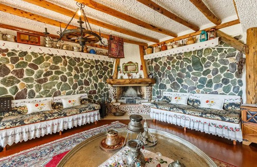 Izmit Villa | 350 m² Villa ∙ 4 bedrooms ∙ 8 guests