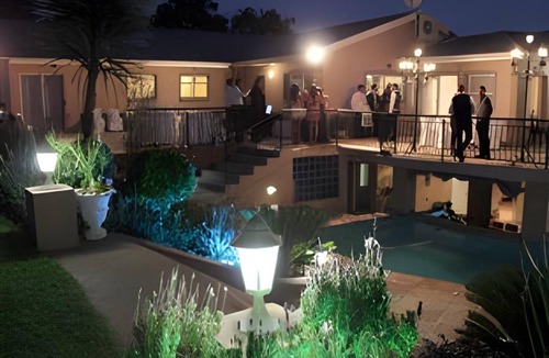 Pniel Bed & Breakfast | 36 m² Bed and breakfast ∙ 127 guests