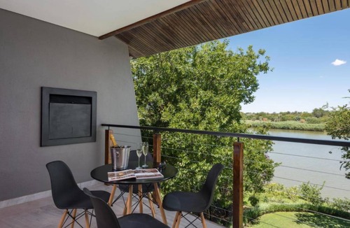 Upington Resort | 36 m² Private room ∙ 1 bedroom ∙ 4 guests