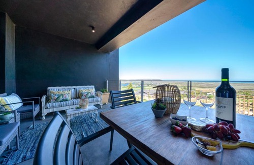 Noordhoek Apartment | 365 Sunset Self Catering Apartments