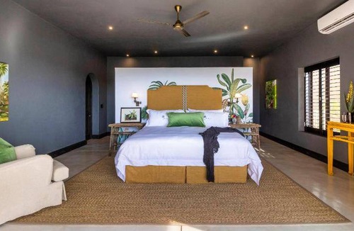Buffelspruit Cabin | 380 m² Lodge ∙ 7 bedrooms ∙ 10 guests