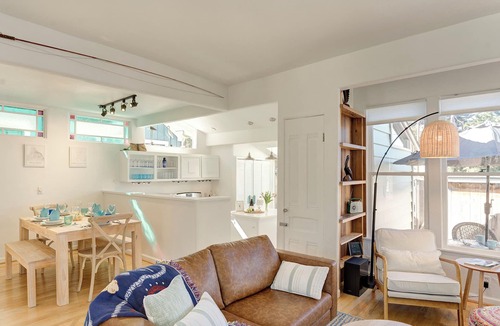 Pacific Grove House | 3943 Rad Beach House - Near Beach & Coastal Trail