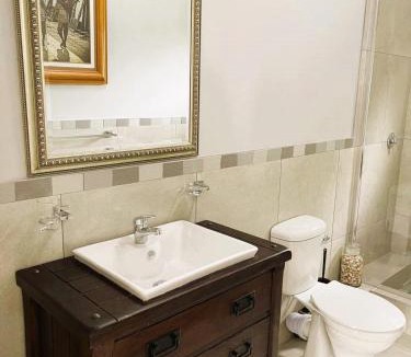 Nottingham Road Apartment | 3A Annie's Place Rawdons Country Estate