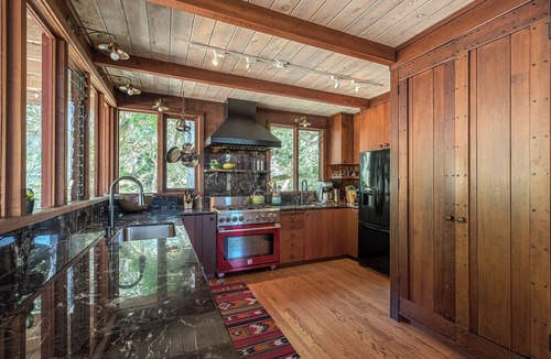 Carmel Valley House | 3BR-3BA Wine Country Retreat On 5 Wooded Acres In Sunny Carmel Valley, CA