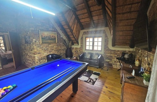 Marloth Park House | 4-bedroom, 4-bathroom house in Marloth Park with WiFi and AC. Enjoy your stay