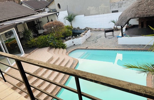 Greater Johannesburg Metropolitan Area House | 4-bedroom house in fabulous Johannesburg South with free WiFi, fitness room