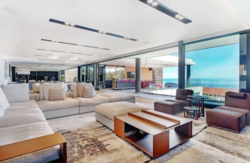 Camps Bay House | 4-bedroom house in lovely Cape Town with WiFi, AC