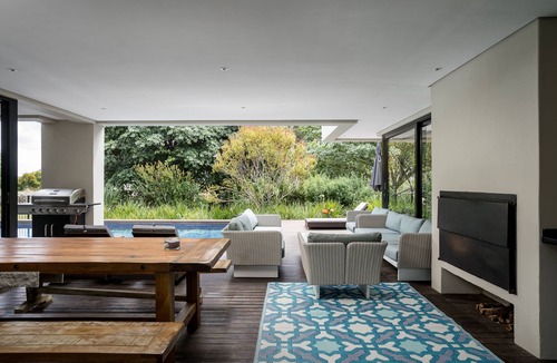Cape Winelands Villa | 4 BEDROOM VILLA in a gated GOLFclub COMMUNITY WITH OUTDOOR POOL
