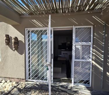 Melkbosstrand Apartment | 4 Linde Cres Apartment