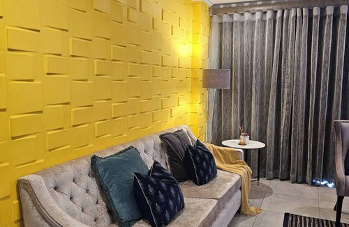 Greater Johannesburg Metropolitan Area Apartment | 4 On Ann!