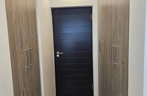 Greater Johannesburg Metropolitan Area Apartment | 4 On Ann!