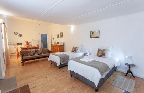 Graaff-Reinet Bed & Breakfast | 4 Rothman Street B&B
