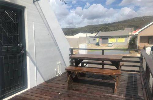 Bredasdorp Apartment | 40 m² Apartment ∙ 1 bedroom ∙ 3 guests