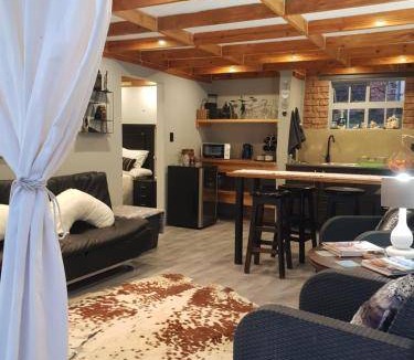 Mogale City Apartment | 40 m² Apartment ∙ 1 bedroom ∙ 4 guests