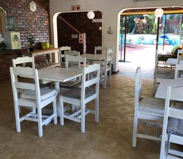 Salt Rock Bed & Breakfast | 40 m² Bed and breakfast ∙ 2 bedrooms ∙ 4 guests