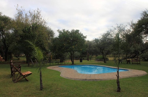 Mookgopong House | 40 m² Bungalow ∙ 3 bedrooms ∙ 7 guests