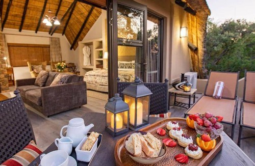 Leeupoort Cabin | 40 m² Lodge ∙ 99 guests