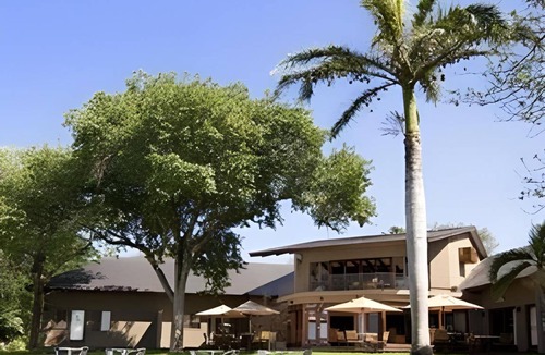 Buffelspruit Cabin | 40 m² Lodge ∙ 127 guests