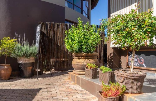 Leeupoort Resort | 40 m² Resort ∙ 12 guests