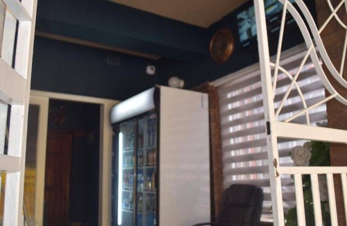 Greater Johannesburg Metropolitan Area Bed & Breakfast | 400 m² Bed and breakfast ∙ 2 bedrooms ∙ 4 guests