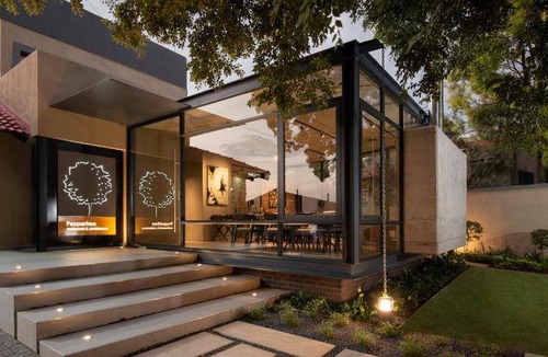 Constantia Park Bed & Breakfast | 400 m² Bed and breakfast ∙ 4 bedrooms ∙ 127 guests