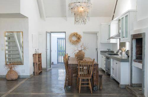 Paternoster House | 400 m² House ∙ 4 bedrooms ∙ 10 guests