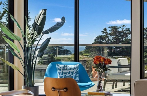 Carmel Riviera House | 4011 Big Little Lies - Modern, Oceanfront Home