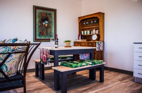 Vermont Apartment | 41 on Siffie