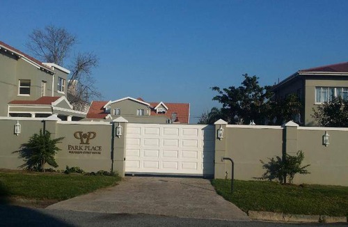 East London Bed & Breakfast | 42 m² Bed and breakfast ∙ 4 guests