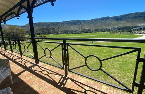 Hermanus Bed & Breakfast | 45 m² Bed and breakfast ∙ 2 guests
