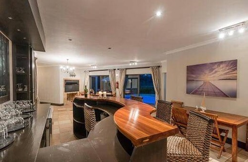 Hunter's Home Cabin | 45 m² Lodge ∙ 127 guests