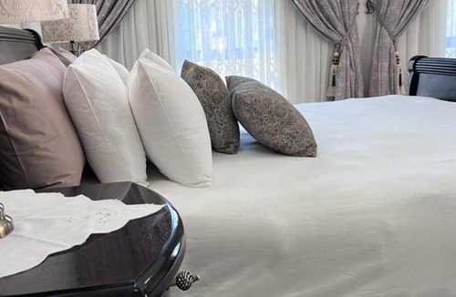 Rustenburg Cabin | 45 m² Lodge ∙ 3 guests