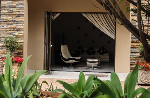 Rustenburg Cabin | 45 m² Lodge ∙ 3 guests