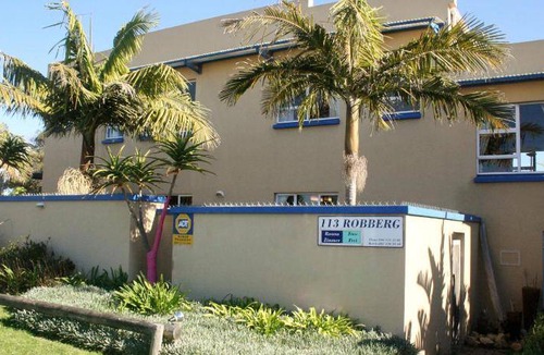 Plettenberg Bay Bed & Breakfast | 48 m² Bed and breakfast ∙ 127 guests