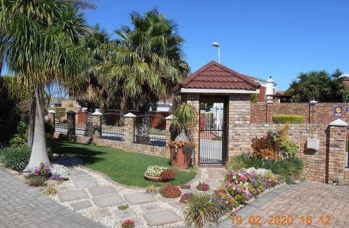 Summerstrand Bed & Breakfast | 49 m² Bed and breakfast ∙ 4 guests