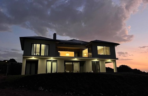Kenton on Sea House | 5 Bedroom Imbabala Eco-Lodge nestled in a peaceful estate with stunning views
