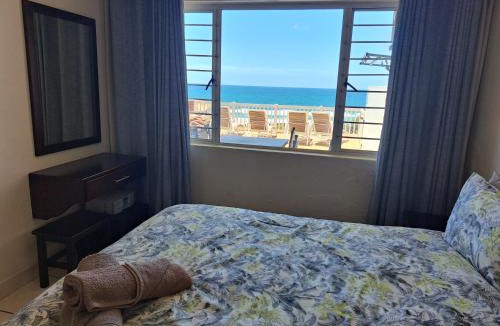 Illovo Beach Apartment | #5 Illovo Views