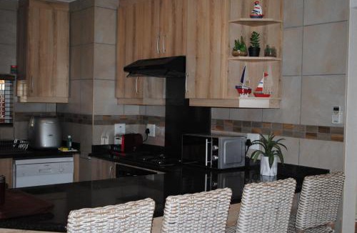 Doonside Apartment | 5 Key Largo
