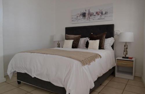 Woodmead House | 5 Woodmead Suites