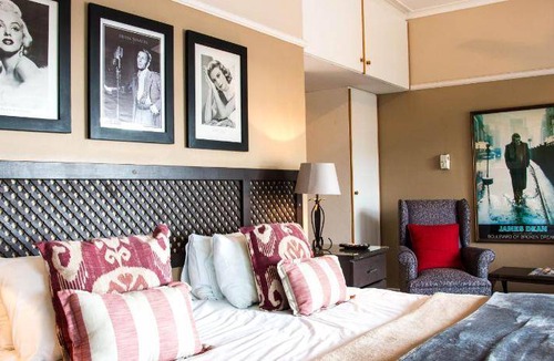 Port Elizabeth Central Bed & Breakfast | 50 m² Bed and breakfast ∙ 2 guests