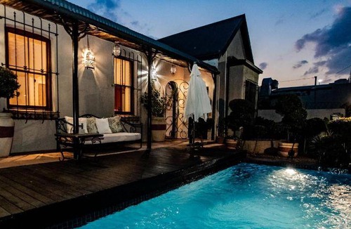 Greater Johannesburg Metropolitan Area Bed & Breakfast | 50 m² Bed and breakfast ∙ 4 guests