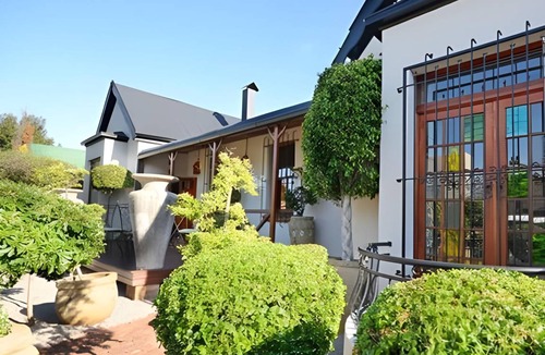 Greater Johannesburg Metropolitan Area Bed & Breakfast | 50 m² Bed and breakfast ∙ 4 guests