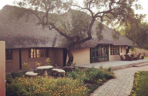 Brits Bed & Breakfast | 50 m² Bed and breakfast ∙ 3 bedrooms ∙ 10 guests