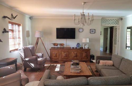 Kaapsehoop Villa | 50 m² Villa ∙ 1 bedroom ∙ 10 guests
