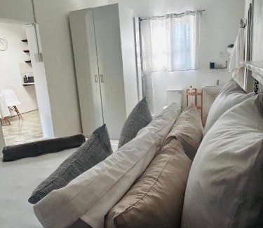 King William's Town Apartment | 50 on Alice